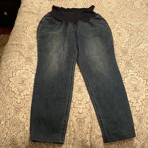 Women’s maternity jeans